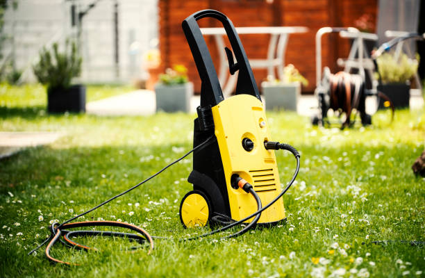 Best Gas Station Cleaning  in Hartland, WI